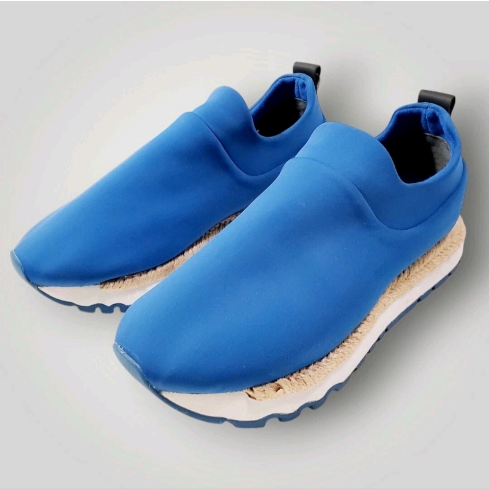 DKNY Wedge Platform Women’s Athletic Slip-on Sneakers w/Jute Trim size 7 Blue